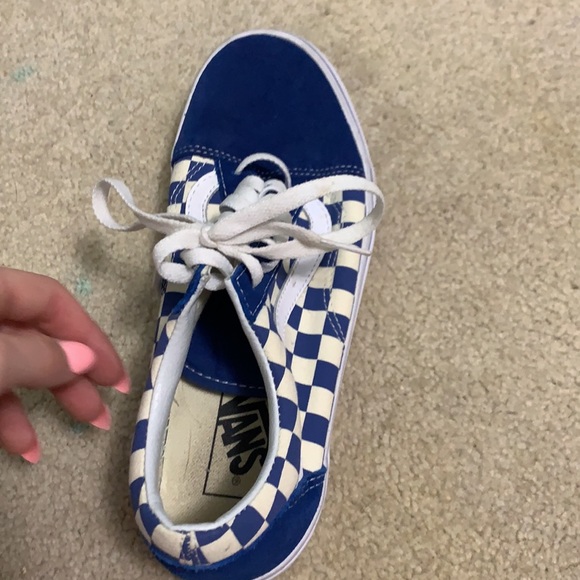 Checkers van! - Picture 2 of 5